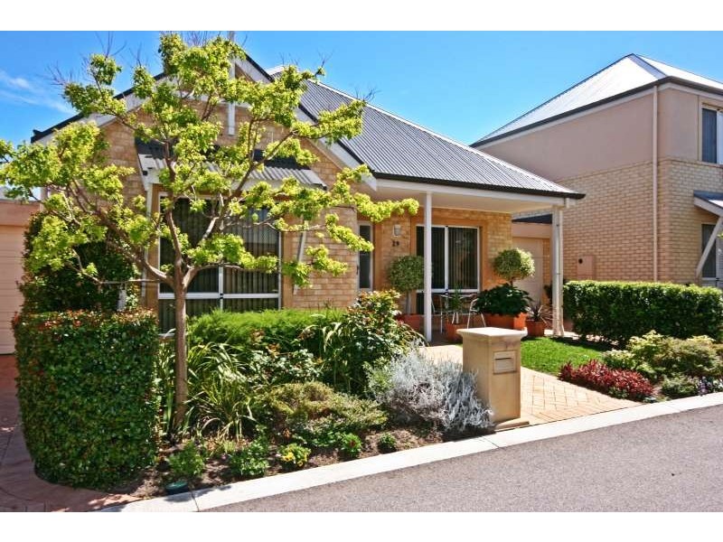 29 The Ramble Harbourside Village, Mindarie WA 6030