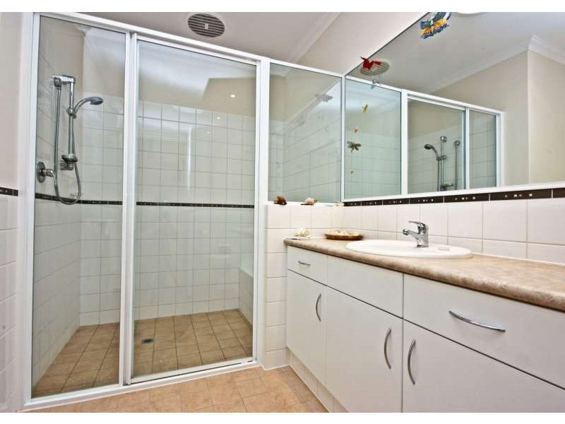 29 The Ramble Harbourside Village, Mindarie WA 6030