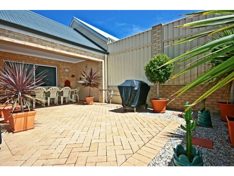29 The Ramble Harbourside Village, Mindarie WA 6030