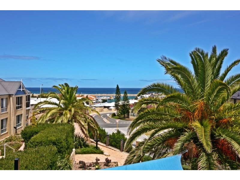 29 The Ramble Harbourside Village, Mindarie WA 6030