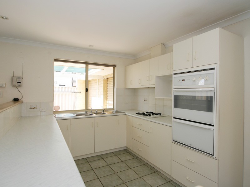 275 Grand Promenade, Doubleview WA 6018