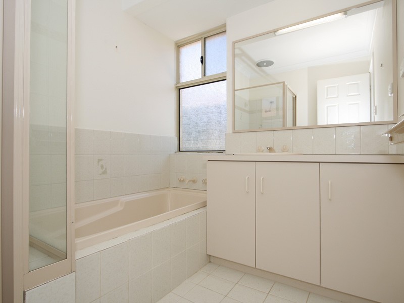 275 Grand Promenade, Doubleview WA 6018