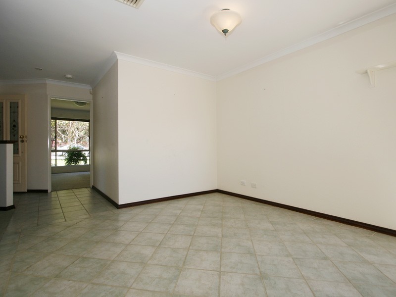 275 Grand Promenade, Doubleview WA 6018