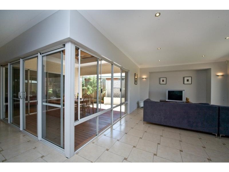 75 Brookmount Drive, Ellenbrook WA 6069