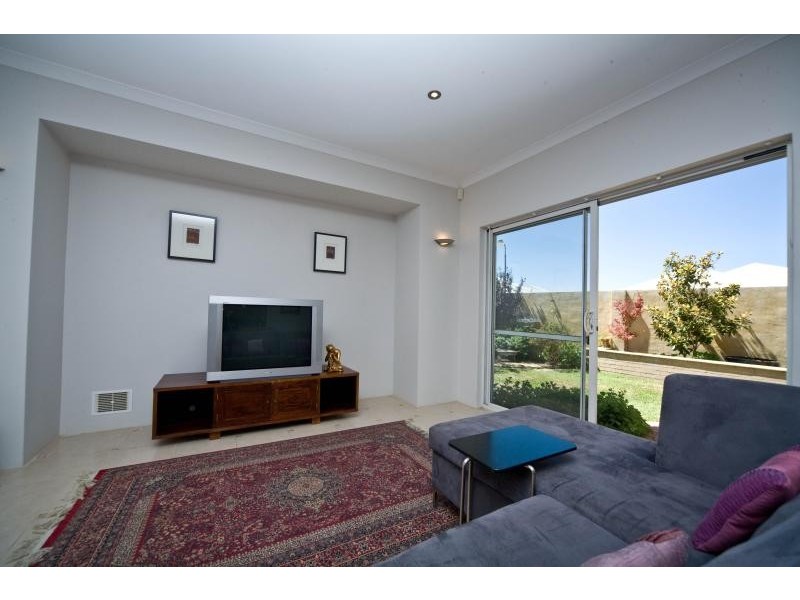 75 Brookmount Drive, Ellenbrook WA 6069