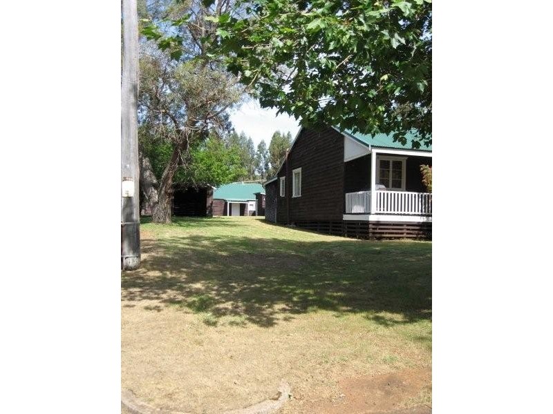 12 Nyamup Road, Dingup WA 6258