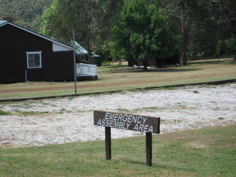 12 Nyamup Road, Dingup WA 6258