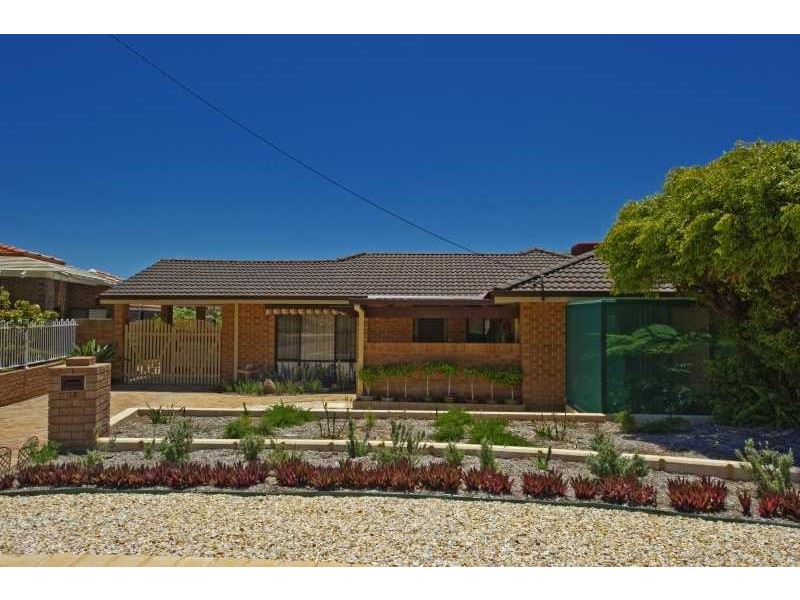 18 Kalyba Place, Duncraig WA 6023