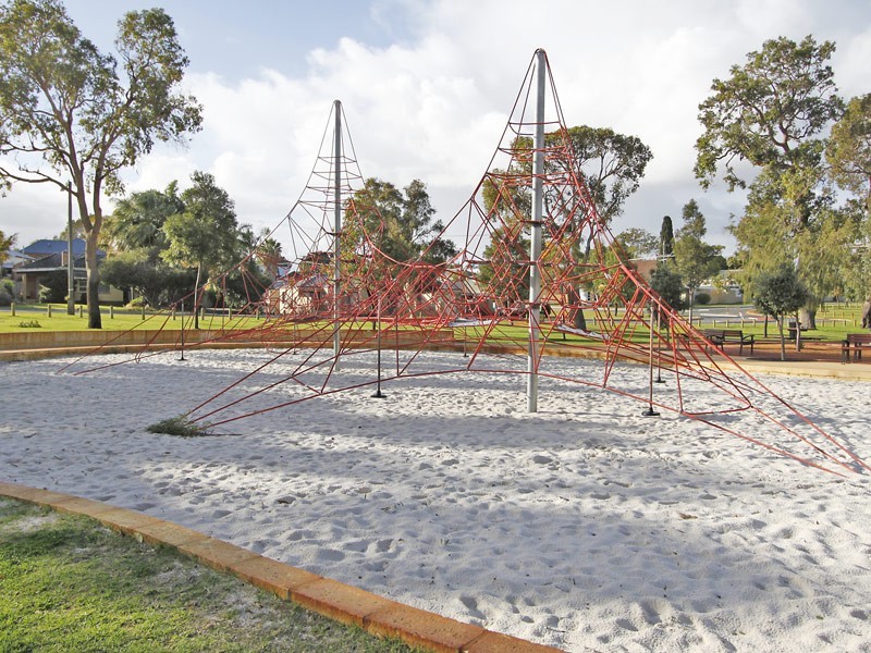 62 Beatrice Street, Innaloo WA 6018