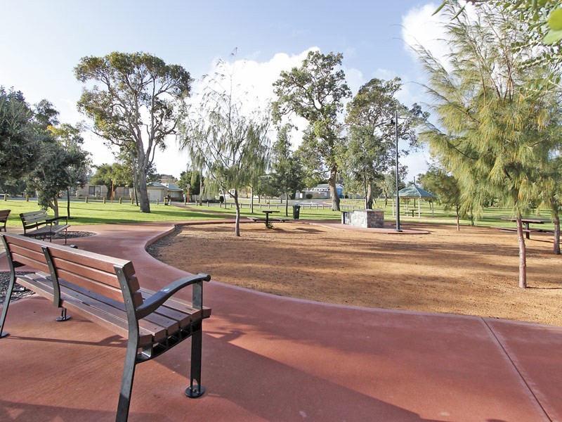 62 Beatrice Street, Innaloo WA 6018