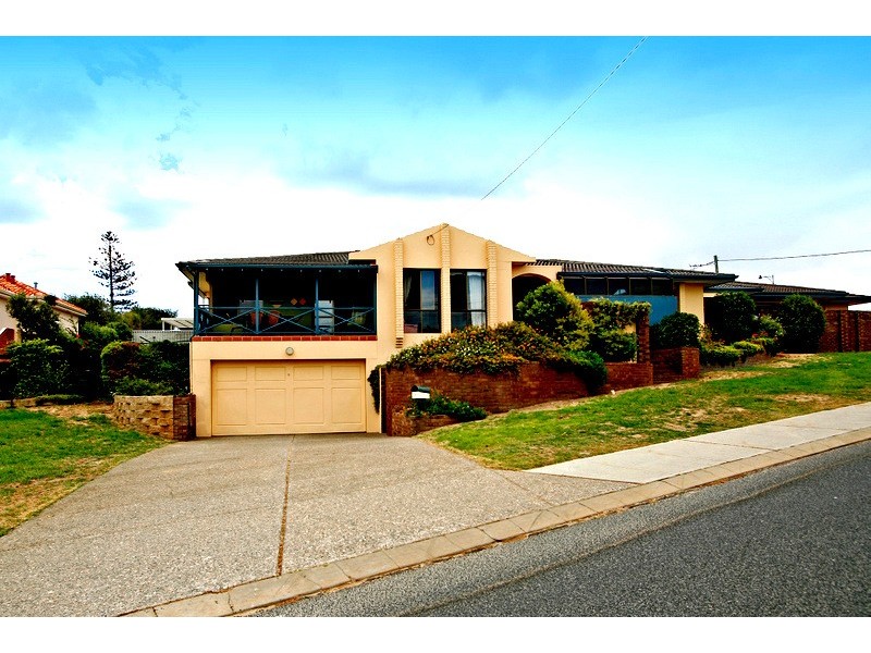 1 Troy Avenue, Marmion WA 6020