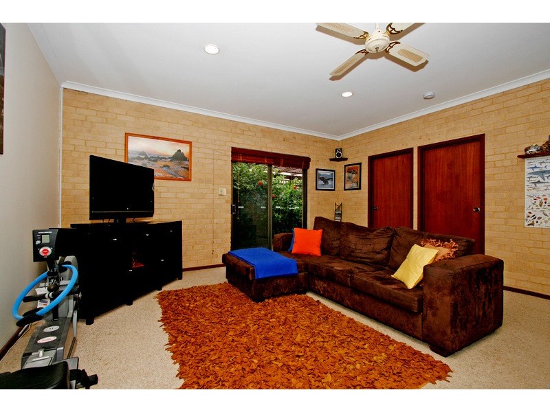 1 Troy Avenue, Marmion WA 6020