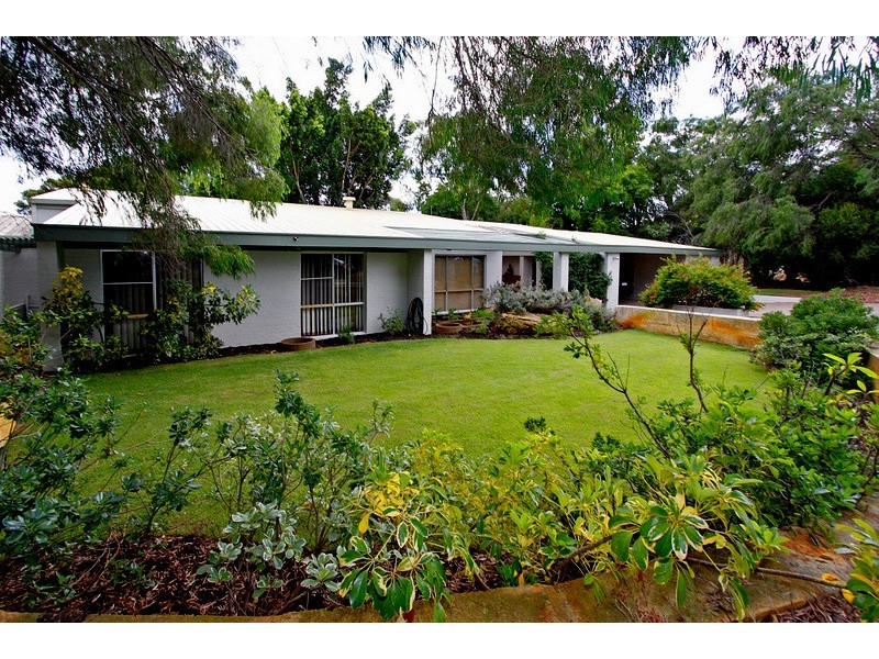 20 Grevillea Court, Wanneroo WA 6065