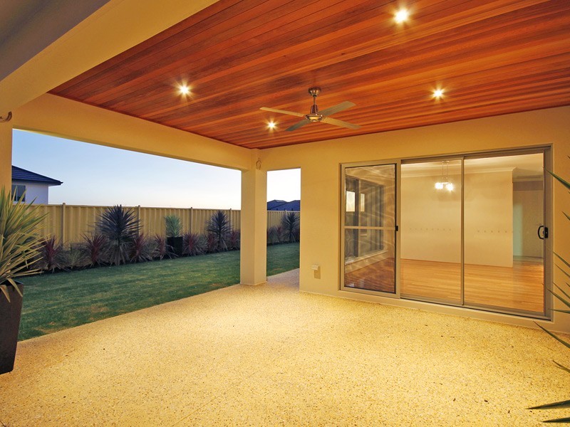 5 Tulum Approach, Iluka WA 6028