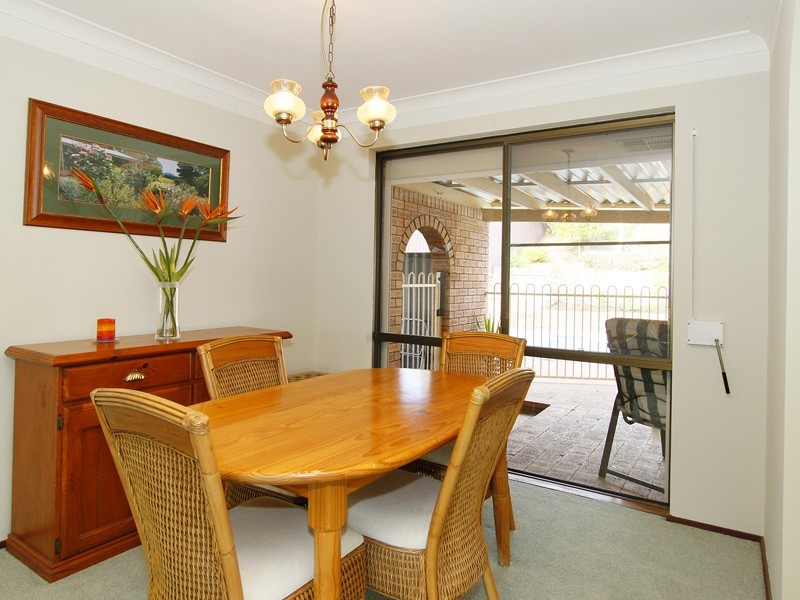 16 Solander Road, Hillarys WA 6025