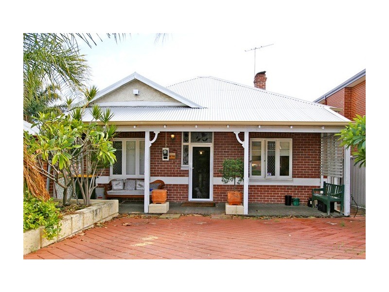 35A Gresham Street, Victoria Park WA 6100