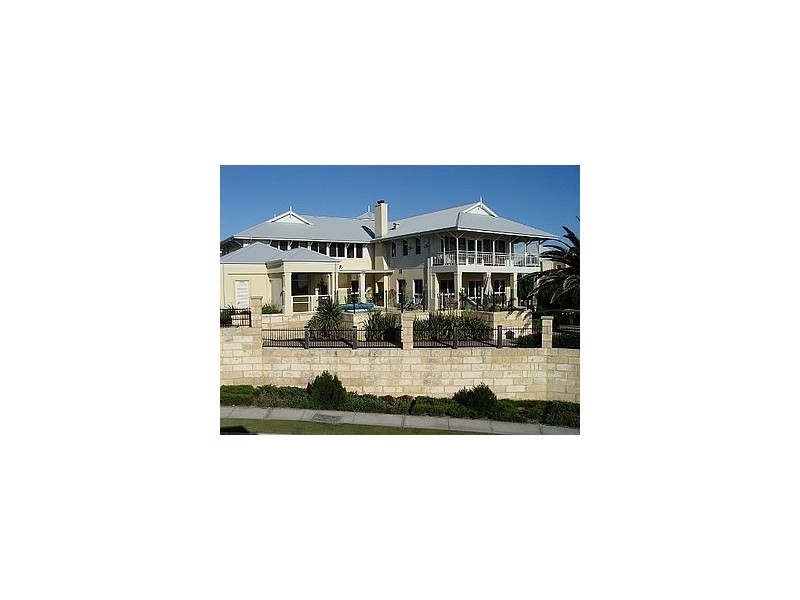 25 The Walk, Mindarie WA 6030