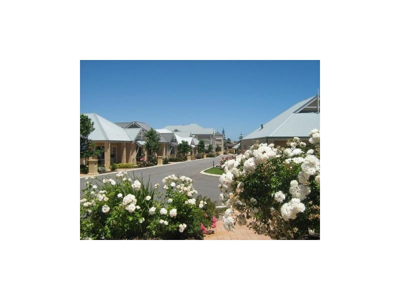 25 The Walk, Mindarie WA 6030