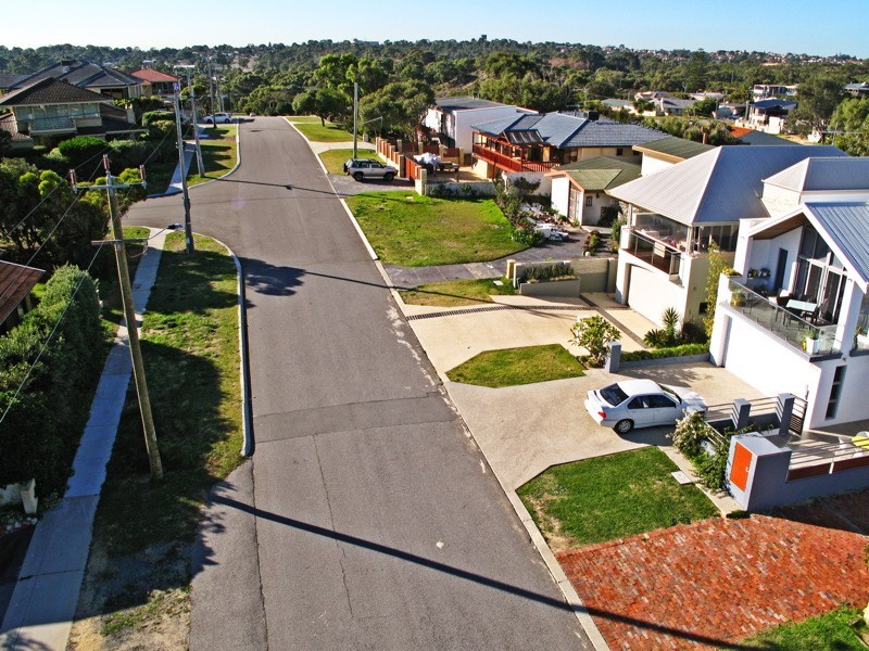 26A Kathleen Street, Trigg WA 6029