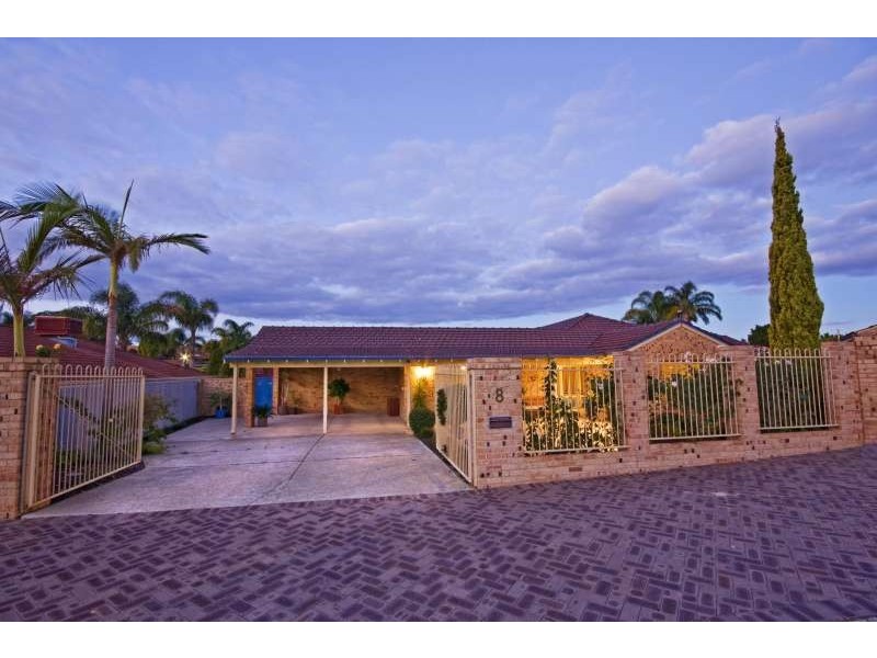 8 Sheridan Place, Kingsley WA 6026