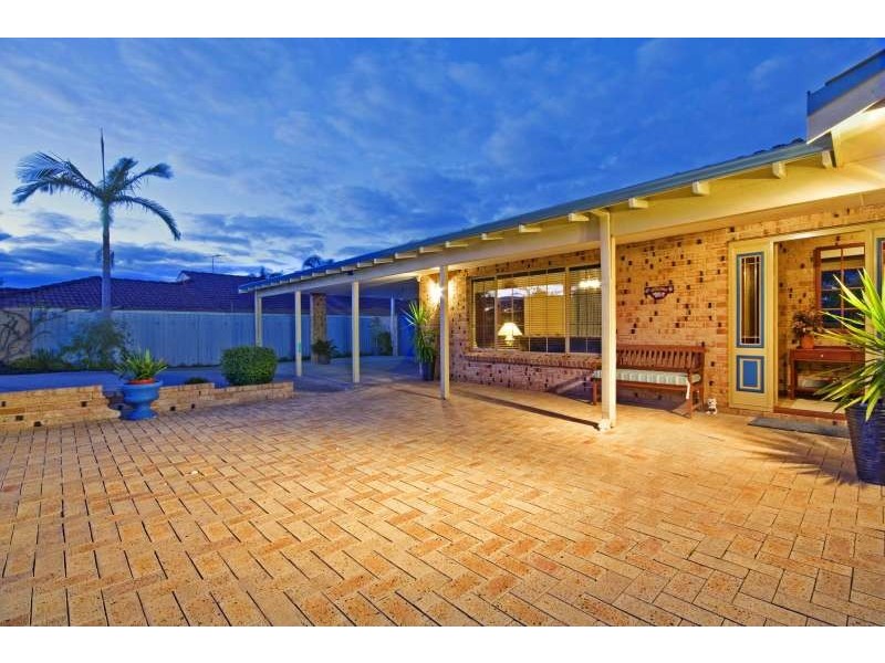 8 Sheridan Place, Kingsley WA 6026