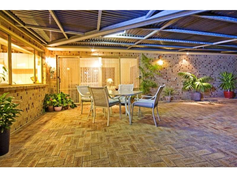 8 Sheridan Place, Kingsley WA 6026