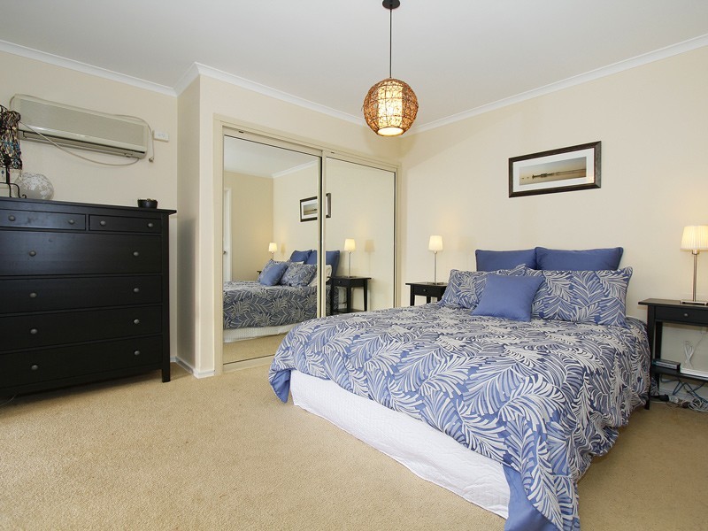 24 Partlett Rd, Duncraig WA 6023