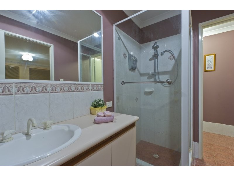 5 Sherlock Rise, Carramar WA 6031