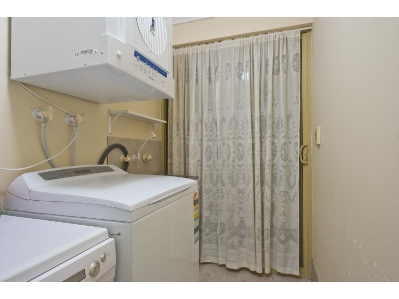 5 Sherlock Rise, Carramar WA 6031