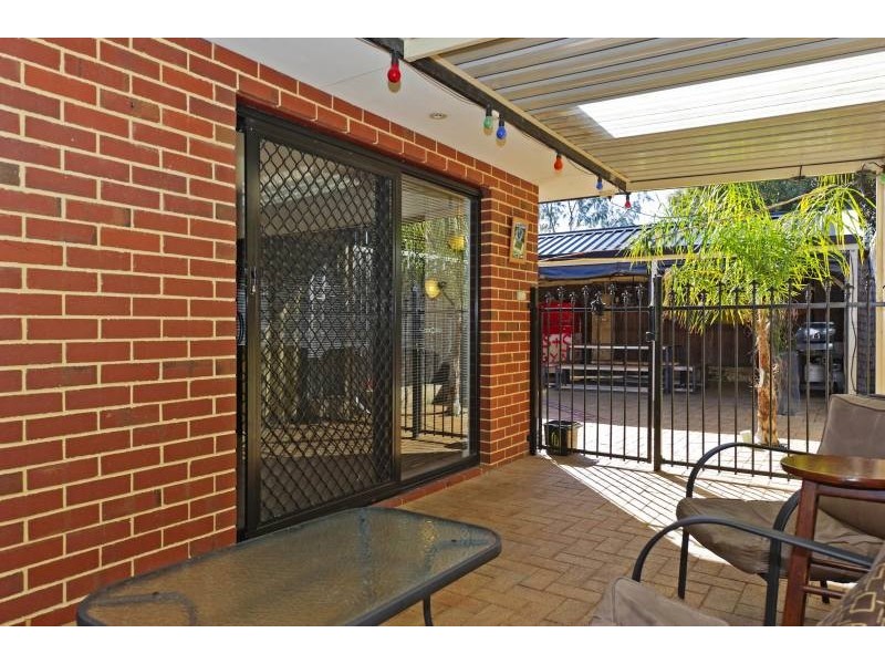 33 Buffett Ramble, Quinns Rocks WA 6030