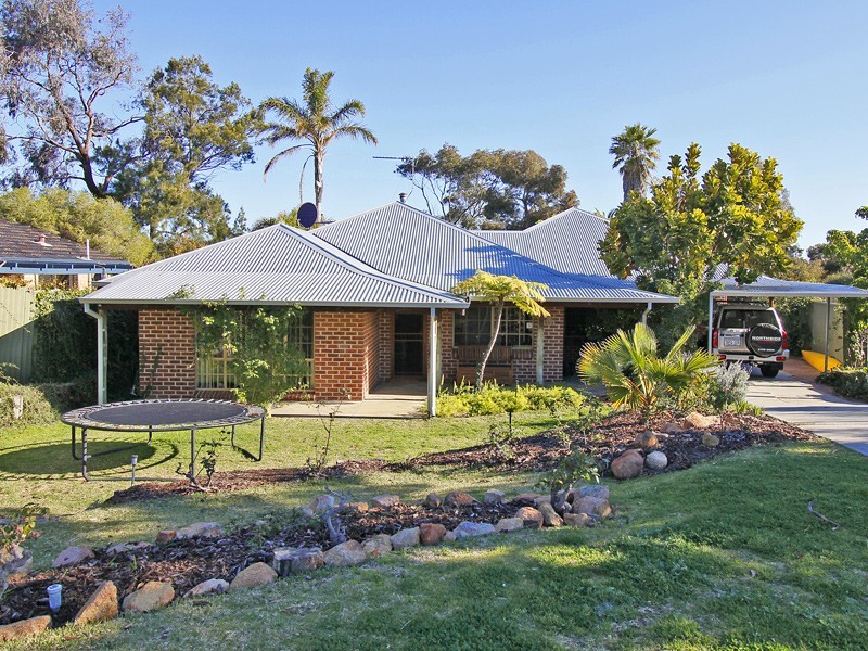 6 Greig Court, Marmion WA 6020