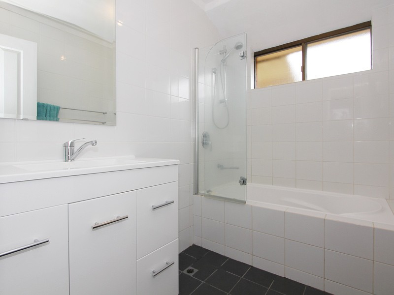 41 Redfin Crescent, Beldon WA 6027