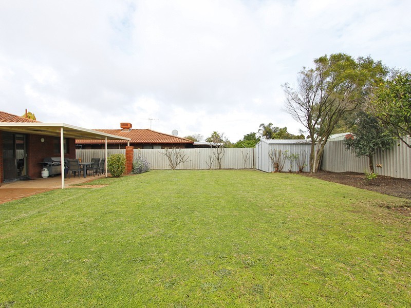 41 Redfin Crescent, Beldon WA 6027