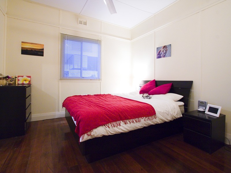 5 Phyllis Street, North Fremantle WA 6159