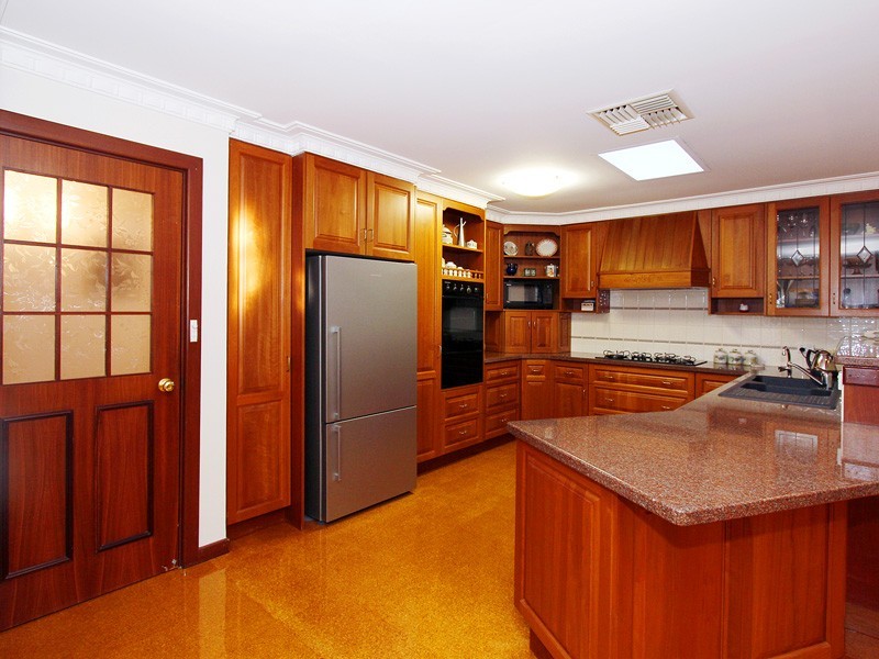 105 Garden Park Drive, Wanneroo WA 6065