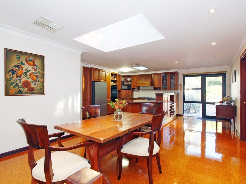 105 Garden Park Drive, Wanneroo WA 6065