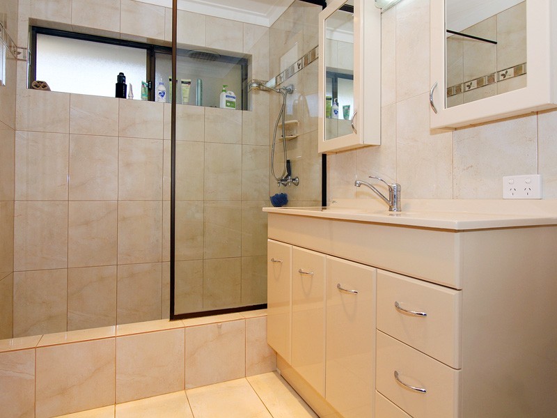 105 Garden Park Drive, Wanneroo WA 6065