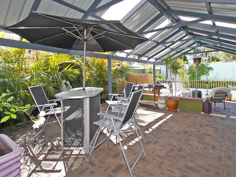 5 Sunshine Place, Bibra Lake WA 6163