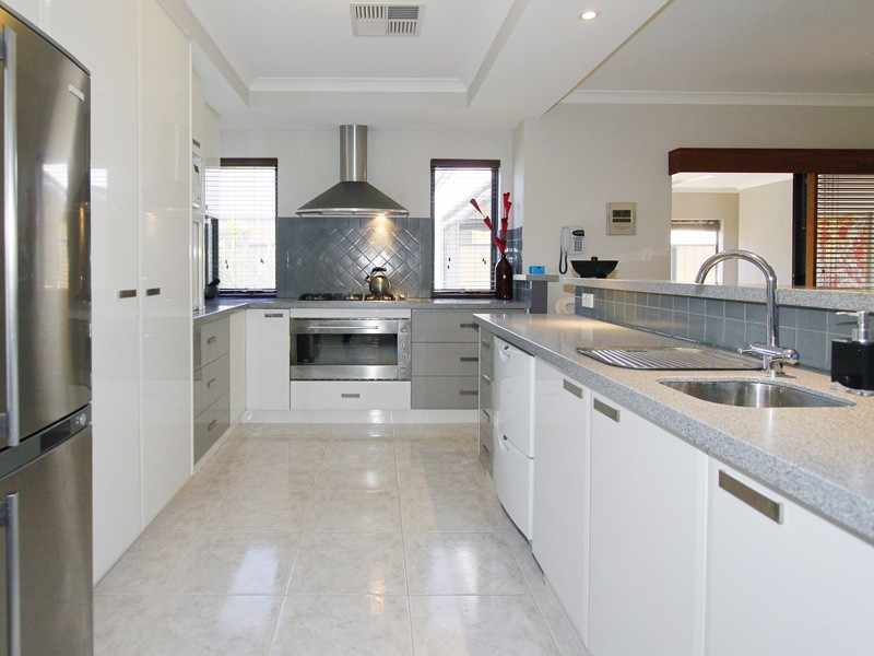 24 Wishart Loop, Wanneroo WA 6065