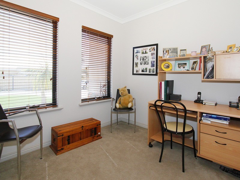 24 Wishart Loop, Wanneroo WA 6065