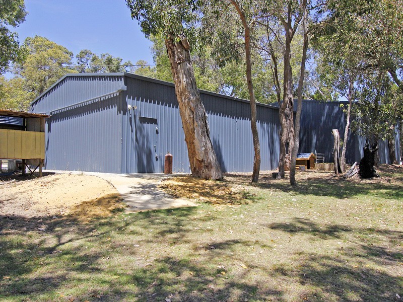 100 Garden Park Drive, Wanneroo WA 6065