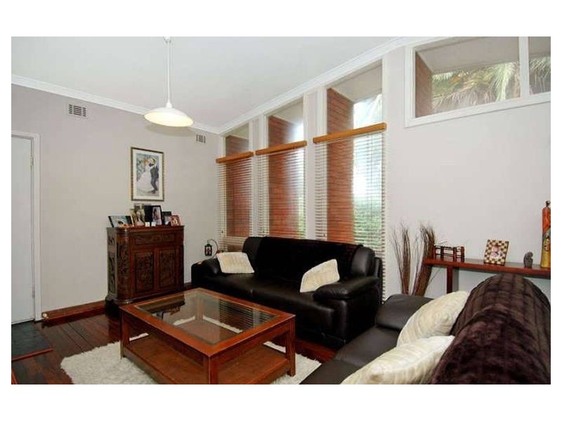 77 Warwick Road, Duncraig WA 6023