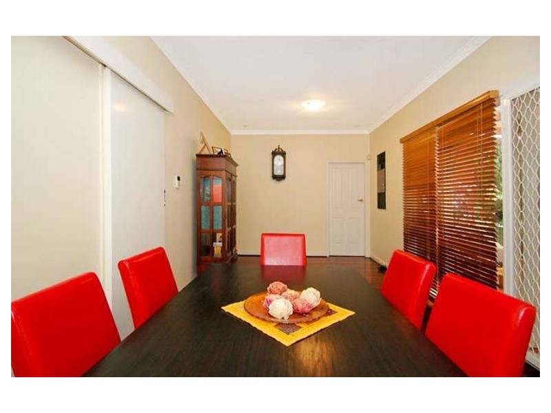 77 Warwick Road, Duncraig WA 6023