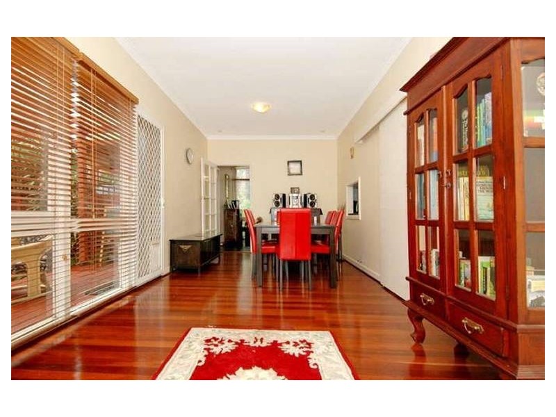 77 Warwick Road, Duncraig WA 6023