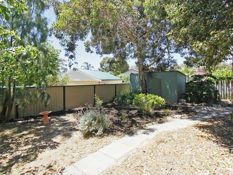 77 Warwick Road, Duncraig WA 6023