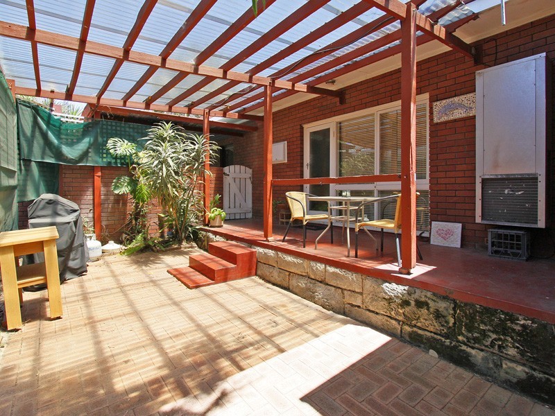 77 Warwick Road, Duncraig WA 6023