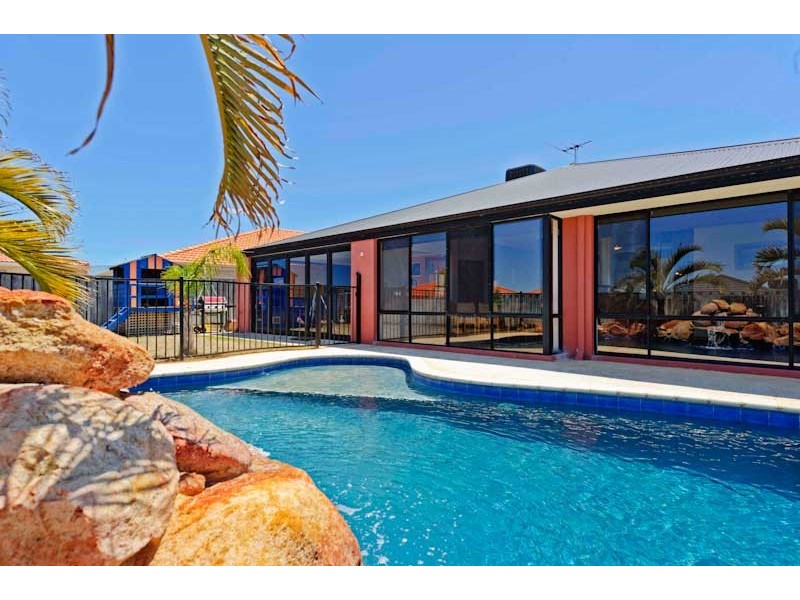 42 Glengyle Turn, Quinns Rocks WA 6030