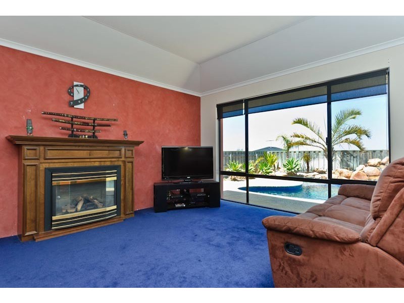 42 Glengyle Turn, Quinns Rocks WA 6030