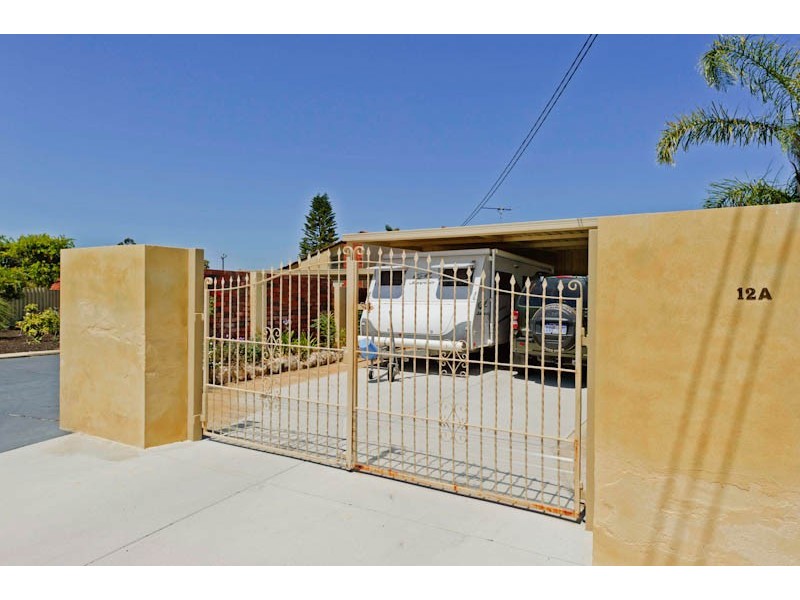 12a Barque Place, Kallaroo WA 6025