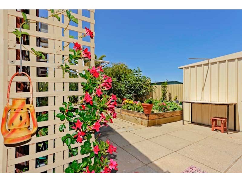 12a Barque Place, Kallaroo WA 6025